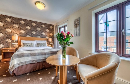 Acocks Green Hotel | Garner Hotel Birmingham South East by IHG