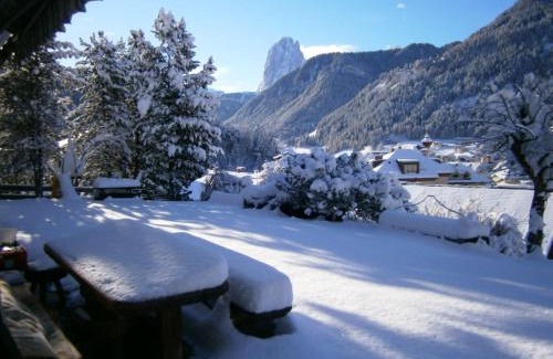 Ortisei Bed & Breakfast | Garni Alba Bed & Breakfast