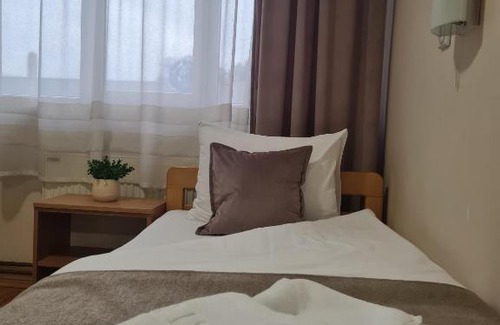 Pirot Hotel | Garni hotel Alma