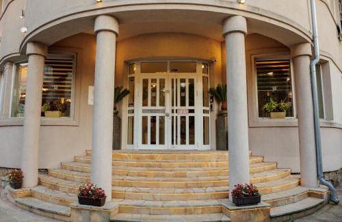 Krusevac Hotel | Garni Hotel Biser
