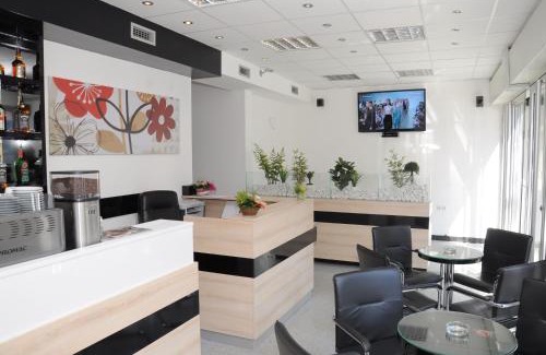 Medijana Hotel | Garni Hotel Consul