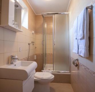 Bistrica Hotel | Garni Hotel Dash