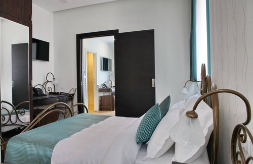 Leon Hotel | Garni Hotel Dum