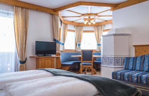 Selva di Val Gardena Hotel | Garni Hotel Rosengarten B&B