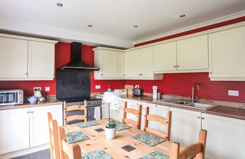 Edern Cottage | Garth