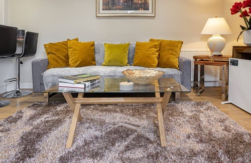 Falkirk Apartment | Garthill Studio Apartment