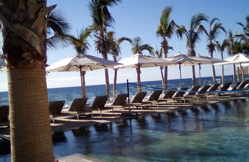 Tlalpan Condo | Garza Blanca Cancun Resort & Spa Beautiful Luxury on the beach