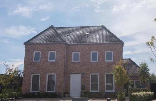 Domburg Apartment | Gastenkamer 'Villa Mondriaan' Domburg KA01