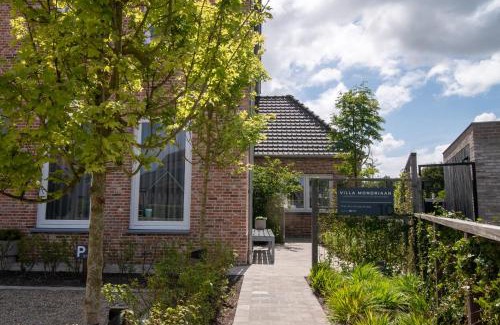 Domburg Apartment | Gastenkamer 'Villa Mondriaan' Domburg KA01