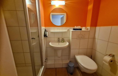 Oeversee Hotel | Gasthaus Frörup