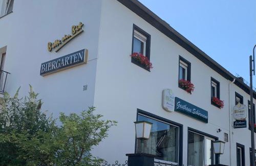 Udersdorf Hotel | Gasthaus Schürmann