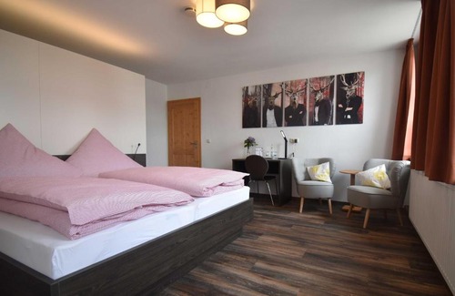 Muhr am See Hotel | Gasthaus zum Hirschen