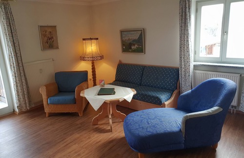 Flintsbach A. Inn Hotel | Gasthof Falkenstein & Metzgerei Schwaiger