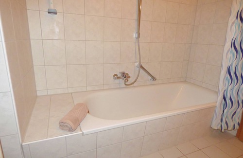 Flintsbach A. Inn Hotel | Gasthof Falkenstein & Metzgerei Schwaiger