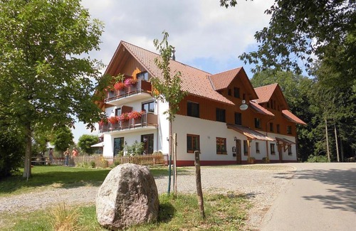 Amtzell Apartment | Gasthof Grüner Baum "Kongo"