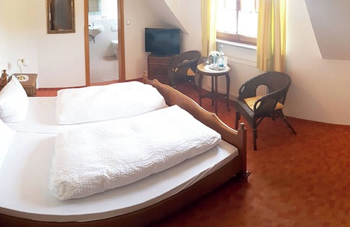 Zeitlofs Hotel | Gasthof Zum schwarzen Roß