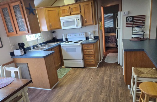 Upper Grand Lagoon Cottage | Gated. great for families and winter guests Other units inquire if unit booked