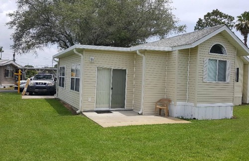 Upper Grand Lagoon Cottage | Gated great for families and winter guests Other units inquire if unit booked