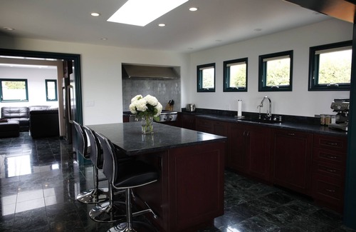East Mesa House | Gated luxurious oceanfront villa on third of an acre- long term stays available