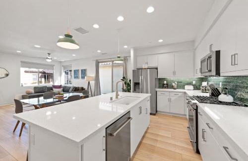 La Quinta House | Gated PGA West 2023 New Build - EV Friendly
