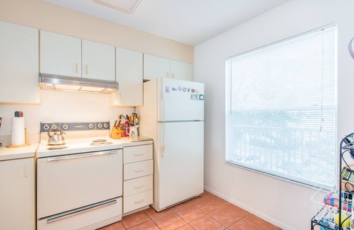 Orlando Condo | Gated private 1 bedroom condo near airport & golf - available from November.