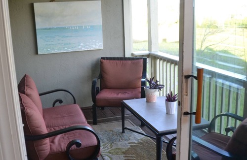 Seabrook Island Condo | Gated Secluded Marsh View