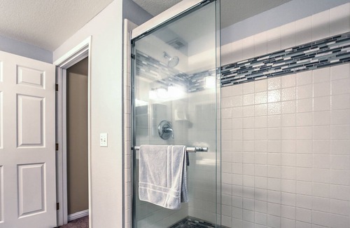 Summerlin Condo | Gated Summerlin 2 Bedroom/2 Bath Condo to Love!