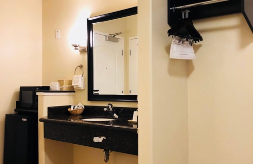 San Bruno Hotel | Gateway Inn & Suites San Francisco SFO Airport