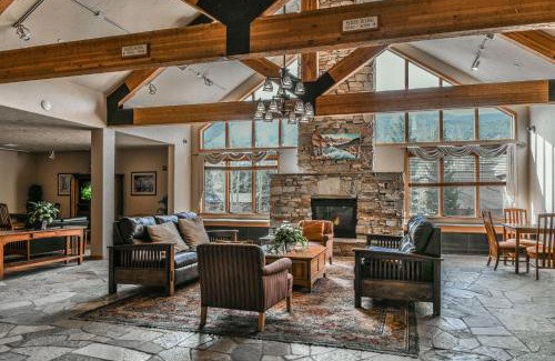 Mountain House House | Gateway Lodge 5062 by SummitCove Lodging