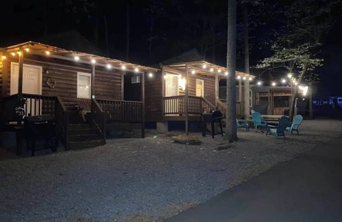 Gatlinburg - Pigeon Forge House | Gatlinburg Cabin Near Ripley's Aquarium
