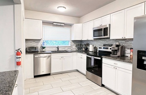 Gainesville House | Gator Grande - Minutes from UF