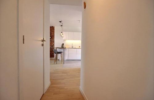 Saint-Laurent Apartment | Gats Place