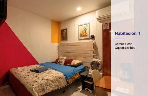 Guadalajara Municipality House | GDL Home with Roof Ideal for Groups & Families
