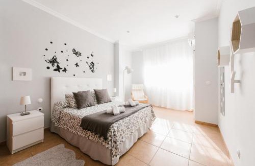 Gelves House | Gelvesturist free parking