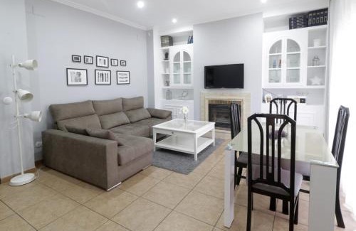 Gelves House | Gelvesturist free parking