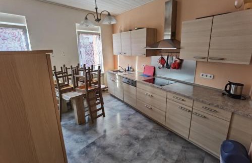 Herrensohr Apartment | Gemütliche Ferienwohnung In Herrensohr Mit Garten, Grill Und Terrasse