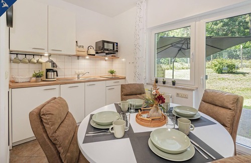Garz Apartment | Gemütliche Ferienwohnung mit Terrasse