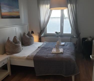 Oberhausen-Sud Apartment | Gemütliche Wohnung zentral Augsburg