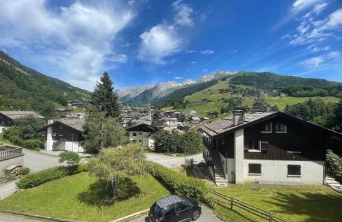 La Clusaz Apartment | Gemeaux B, appartement proche pistes de ski et village
