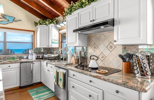 Stuart House | Gemini Beach: 7 BR/4.5BA FL Beach House on 2 beaches, 2 Heated Pools + Dock!