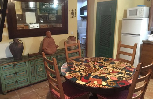 Son Antem House | Geminis Aquarium House 2-4 Persons