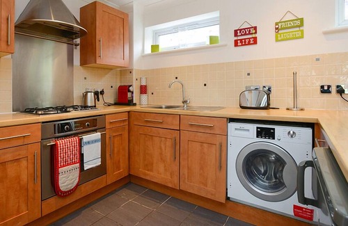 West Bridgford Apartment | Generous & Available Ground Flr Apt,West Bridgford