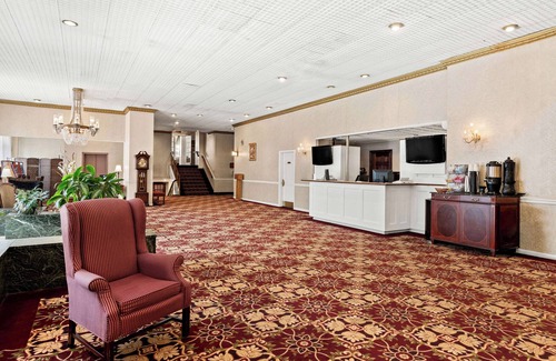 Williamsport Hotel | Genetti Hotel, SureStay Collection by Best Western