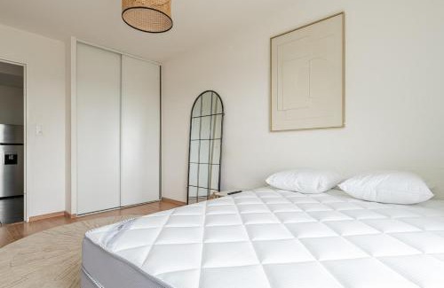 Etrembieres Apartment | Geneva Téléphérique Flat