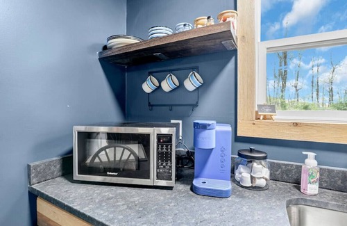 Lancaster Apartment | Gentle Breeze Campground