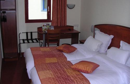 Le Mesnil-Amelot Hotel | Geographotel Paris-Roissy CDG Airport