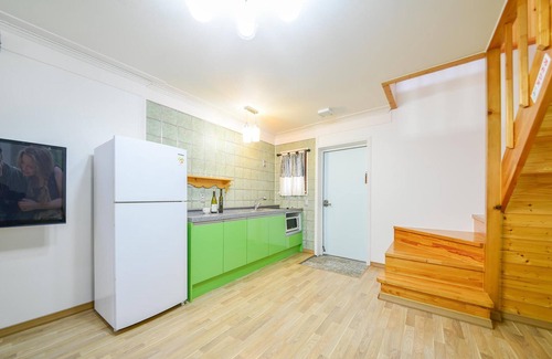 Geoje House | Geoje Gaonara Pension
