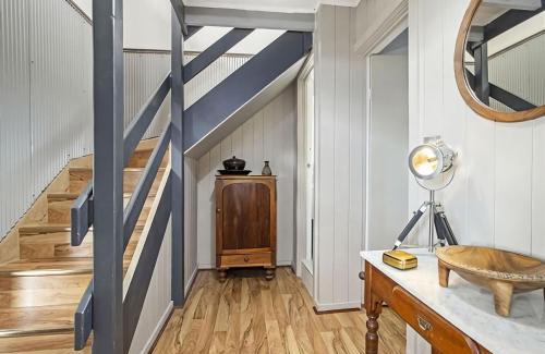 Malua Bay House | George Bass Drive 569 On The Beach Living managed by Batemans Bay Accom