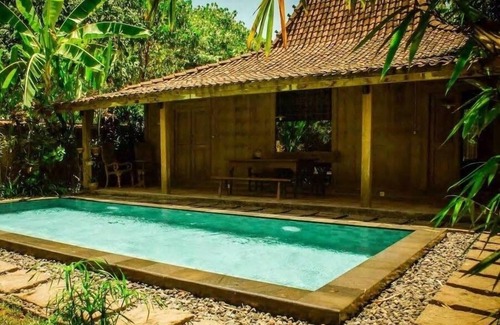 Sunset Road Villa | Georgeous 4 Bedroom Seminyak