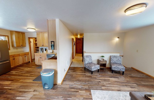 Georgetown House | Georgetown Lake House With 4 bedrooms, 3 bathrooms, game room, fire pit, & more